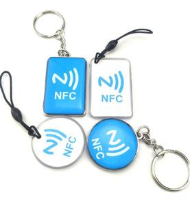 Tag NFC untuk Pelacakan