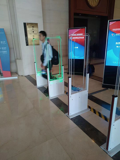 RFID login dan kehadiran smart gate 6